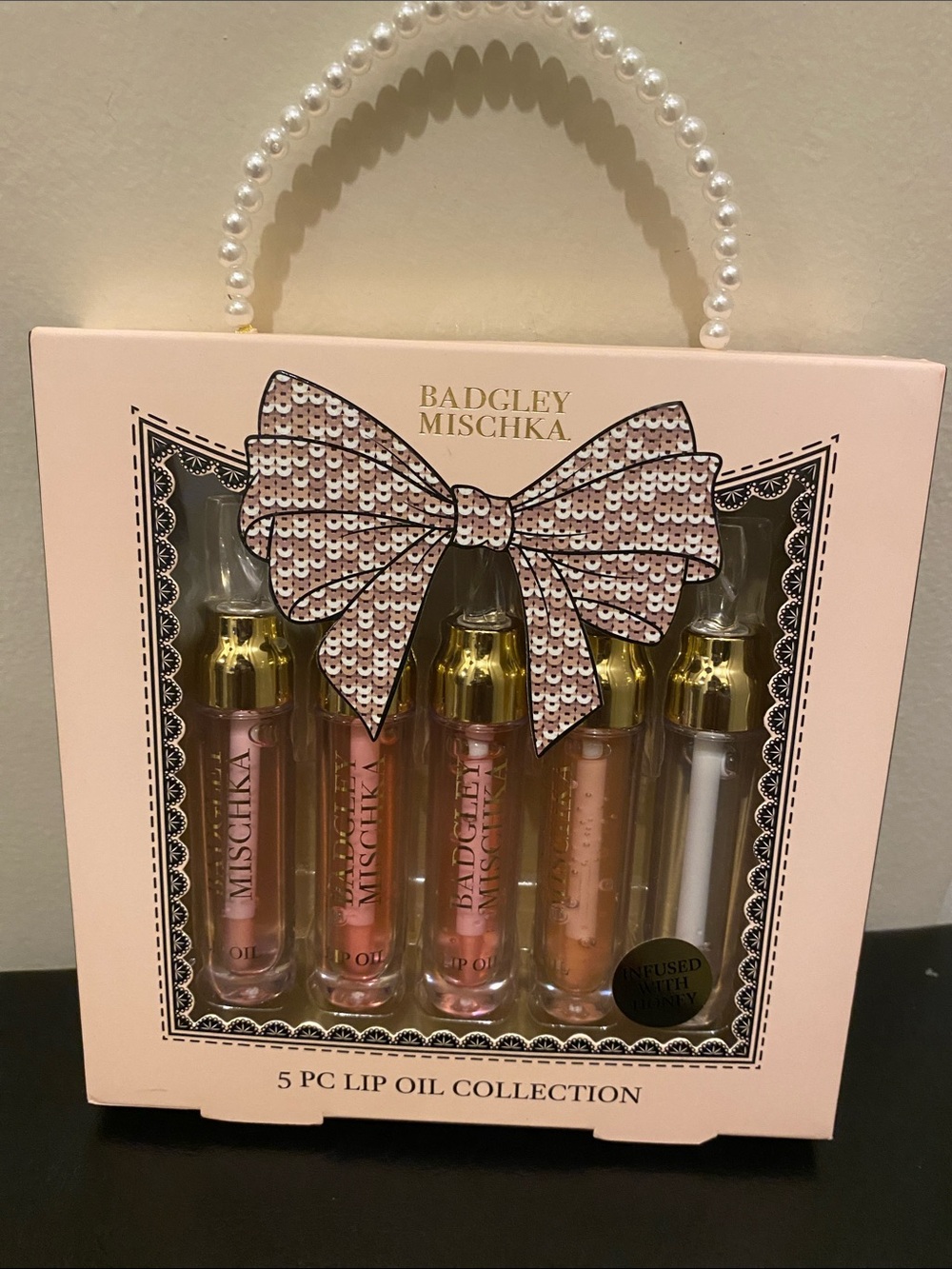 Badgley Mischka Pink Lip Oil 5-Piece Gift Set